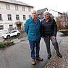 Die gebürtigen Allensbacher Ella Rothmund und Herbert Ehinger waren früher oft zu Gast im Adler (hinten). Die beiden 85-Jährigen ...