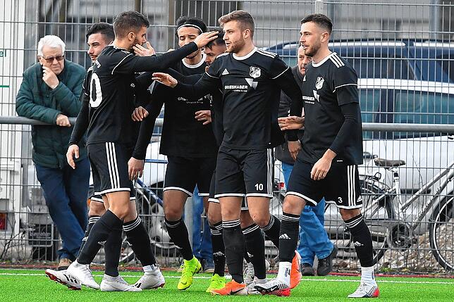 Bild 11: SV 08 Laufenburg siegt beim FC Bad Krozingen mit 3:2 &ndash; und wir haben die Bilder!