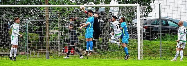 Bild 36: SV Buch schafft noch ein 2:2 gegen den SV Herten &ndash; und wir haben Bilder!