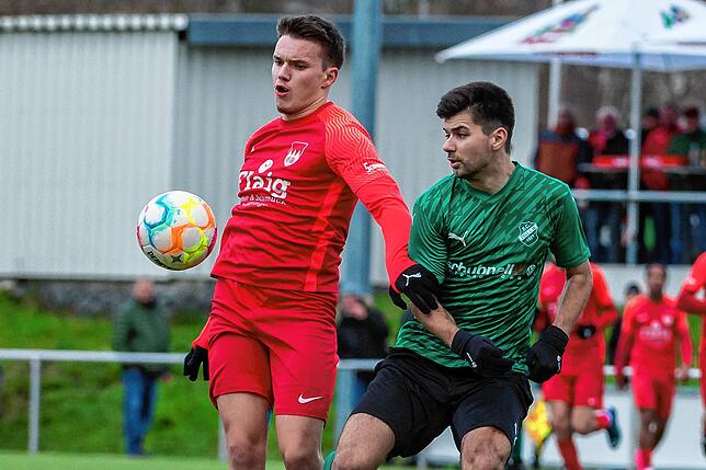 Bild 11: FC Tiengen 08 und FC Zell trennen sich 1:1 &ndash; und wir haben Bilder!