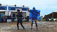 Bild : Southside 2024: Die Besucher trotzen dem Matsch
