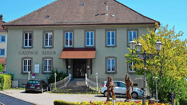 Nach einer Zwischenepisode als Unterkunft für Geflüchtete und seitherigem Leerstand, soll das Gebäude des Ex-Gasthof Adler wiederbelebt ...