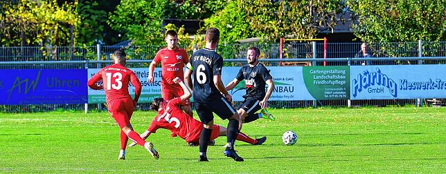 Bild 26: SV Buch siegt mit 2:0 beim enttäuschend auftretenden SV Jestetten &ndash; und wir haben die Bilder!