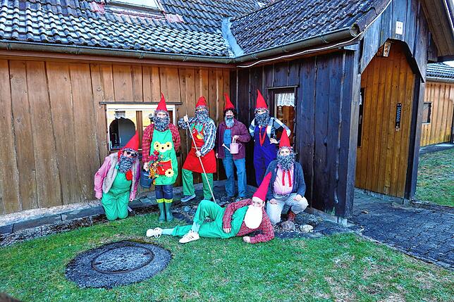 Bild 29: Frauenfasnacht in Görwihl: Der Großangriff auf deine Lachmuskeln!
