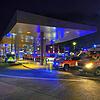 Jede Menge Blaulicht ist am Bahnhof Singen am Freitagabend, 25. April, zu sehen.