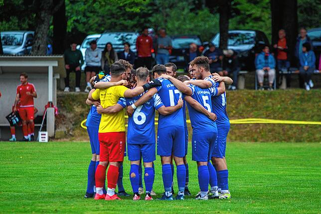 Bild 3: Spvgg. Wutöschingen siegt 4:1 beim FC Dettighofen – und wir haben Bilder!