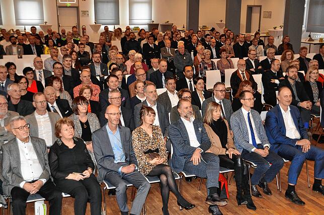 Volles Haus herrscht in Blumberg beim Neujahrsempfang. Die Stimmung an dem Abend ist bestens.