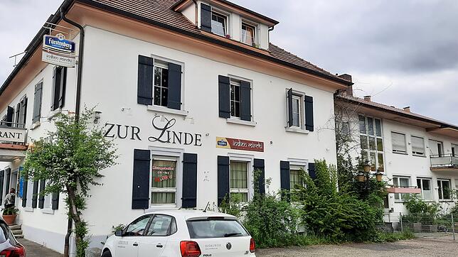 Das ehemalige Hotel Linde und das anschließende Gebäude. Die Stadt hat das frühere Hotel seit zehn Jahren als Flüchtlingsunterkunft ...