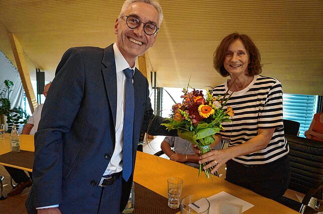 Bürgermeister Jürgen Stukle dankte Susanne Zerwes für ihr außerordentliches Engagement im Gemeinderat, in der Gemeinde und im ...