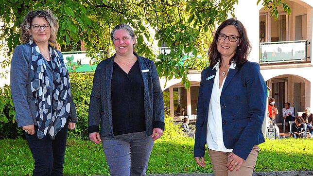Melanie Haugg, Petra Mecking und Gabi Knöpfle (von links) sind die drei Pflegeberaterinnen des Kreises, die demnächst noch eine vierte ...