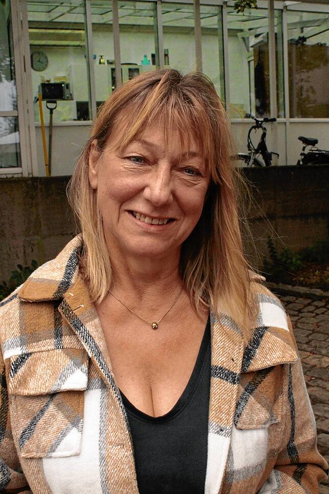 Irmgard Warning aus Freiburg hat den „Aquari“ geschaffen und stellt ähnliche Figuren auch auf Bestellung her.