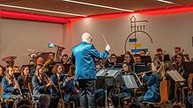 Der Musikverein Birndorf unter der Leitung von Dirigent Eckehard Heinrich überlässt bei seinem Doppelkonzert den musikalischen Auftakt ...