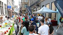 Viel los in der Rosgartenstraße: So sah es am verkaufsoffenen Sonntag, 4. Juni, in der Konstanzer Innenstadt aus.