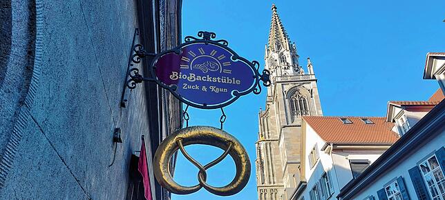 Das Bio Backstüble Zuck und Kaun in der Wessenbergstraße. Nur einen Brezelwurf vom Münster entfernt.
