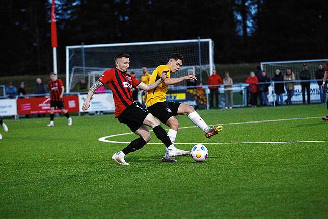 Bild 23: Der FC Gutmadingen sammelt wichtige Punkte gegen den FC Königsfeld – wir haben Bilder von der Partie