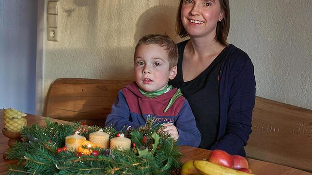 Gut geplant: Wioletta Koch Vorsitzende der BUND-Ortsgruppe Bad Säckingen und ihr Sohn Maximilian freuen sich auf eine entspannte und ...
