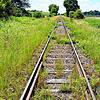 Das Bild zeigt den Streckenabschnitt der Ablachtalbahn zwischen Meßkirch und dem Sauldorfer Ortsteil Bichtlingen.