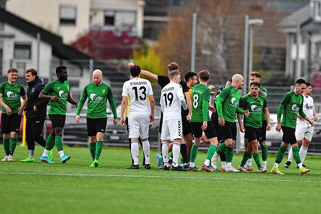 Bild 6: SV Herten besiegt die SF Schliengen mit 1:0 &ndash; und wir haben Bilder!