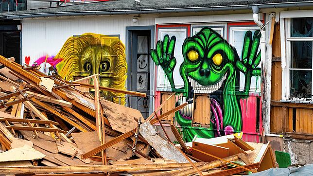 Bild : Auf alten dem Saba-Gelände läuft jetzt der Abriss