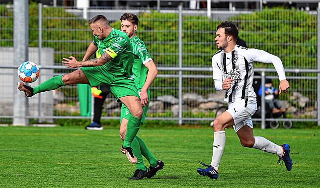 Bild 41: FC Wittlingen setzt sich mit 2:0 beim SV Herten durch &ndash; und wir haben Bilder!