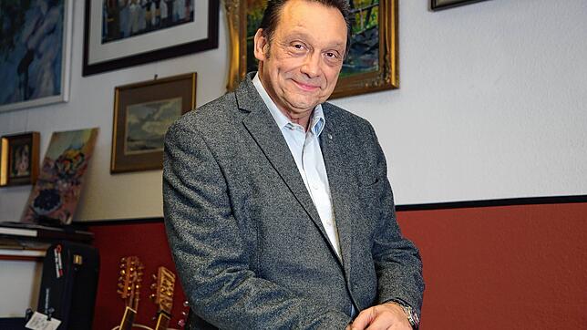 Bernhard Eisenhut, Landtagskandidat der AfD für den Wahlkreis Singen-Stockach im Jahr 2021, in seinem Geschäft in der Singener ...