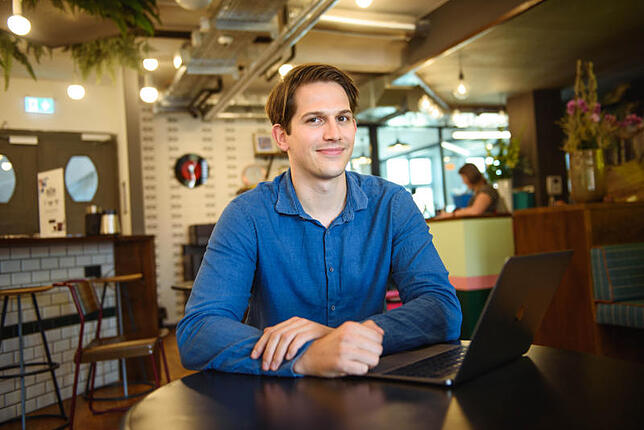 Der Gründer und Geschäftsführer des Start-ups «Spectrm», Max Koziolek.