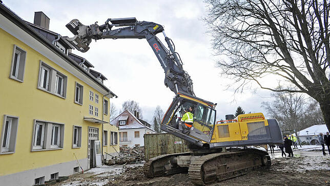 Das erste Gebäude an der Villinger Straße wird abgerissen.