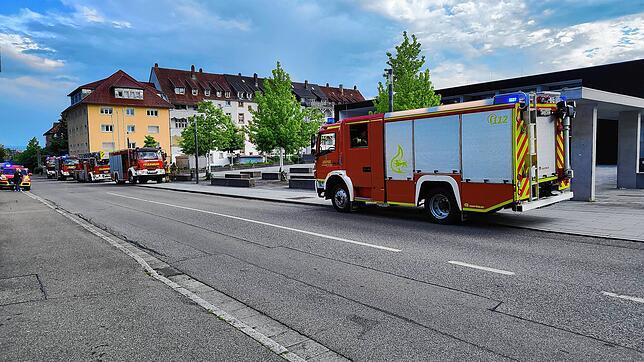 Die Feuerwehr Waldshut-Tiengen ist am Donnerstagabend, 22. Mai, zu einem Einsatz zum Waldshuter Hallenbad ausgerückt.