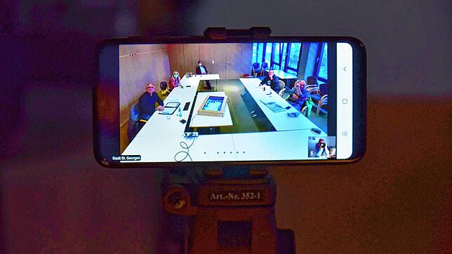 Im vergangenen Jahr fand die Hauptversammlung coronabedingt digital und öffentlich statt. In diesem Jahr tagen die Mitglieder in der ...