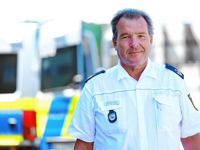 Polizeipräsident Uwe Stürmer. „Es ist gut, Kollegen aus Vorarlberg dabei zu haben. Manche Kontrollierten aus Österreich behaupten ...