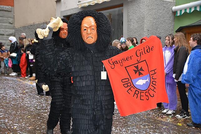 Bild 12: Meersburg im Fasnetsfieber: 1.800 Hästräger ziehen durch die Altstadt – Bilder!