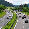 Die Autobahn 81 bei Geisingen: In Richtung Villingen-Schwenningen werden die Leitplanken auf dem Mittelstreifen erneuert. Das Symbolbild ...