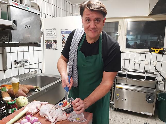 Bild 9: Fünf Gänge zum Fest: So zaubern unsere SÜDKURIER-Köche ihr traditionelles Weihnachtsmenü