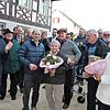 Viele Gruß- und Dankesworte an Handwerker und Anwohner gab es beim Richtfest auf dem neuen Sternen-Areal in Bohlingen. Bilder: Rolf Hirt