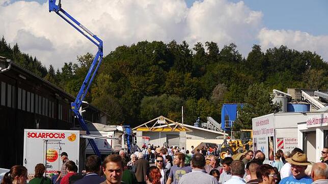 Strahlender Sonnenschein lockte Tausende zum Tag der offenen Tür bei Steidle und Schellinger.