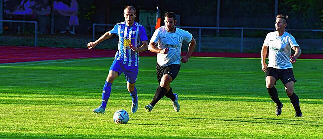 Bild 20: SG FC Wehr-Brennet gewinnt Pokal-Derby gegen SV Schopfheim mit 7:0 &ndash; und wir haben Bilder!