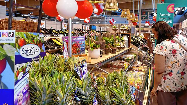 Ein Blick in den neuen Rewe-Markt.