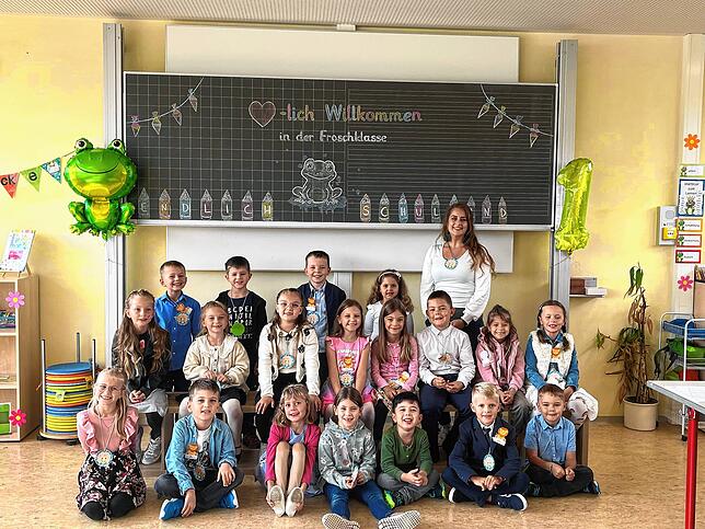 Die Klasse 1b der Grundschule Geisingen mit Klassenlehrerin Laurien Wolpert