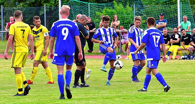 Bild 36: SG Mettingen/Krenkingen kommt mit Elan aus dem Trainingslager und gewinnt 4:2 im Rothaus-Bezirkspokal beim SV Schwörstadt &ndash; und wir haben Bilder!