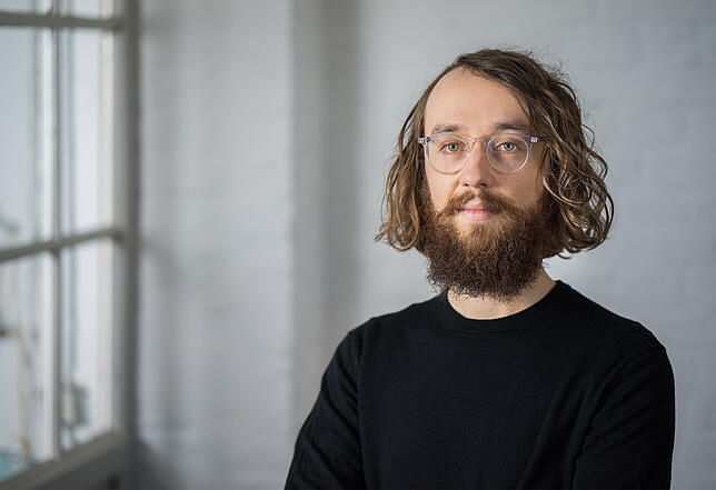 "Was ich Sascha Lobo schon immer fragen wollte? Wie lange es wohl dauert, die Frisur hinzubekommen." IT-Unternehmer und Influencer Felix ...