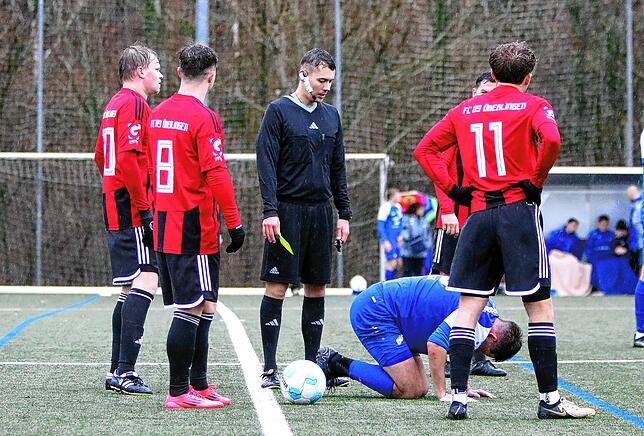 Bild 3: Letzte Aktion bringt FC Überlingen einen Punkt gegen FC Radolfzell. Wir haben die besten Bilder!
