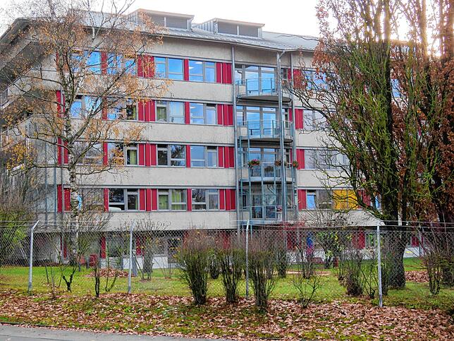 Auch das Haus Baar I ist betroffen. Hier wurden fünf Bewohner positiv getestet und ein Bewohner mit zwei verschiedenen Verfahren positiv ...