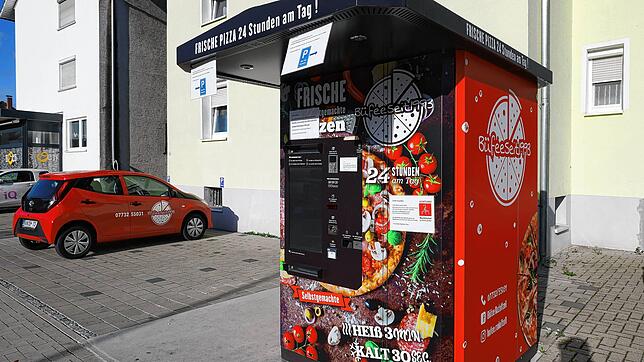 Weil der Betrieb an der Konstanzer Straße nicht beschwerdefrei stattfinden konnte, wird der 24-Stunden Pizzautomat voraussichtlich ab ...