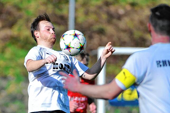 Bild 34: Der FC 08 Bad Säckingen siegt gegen FC Dachsberg mit 3:0 &ndash; und wir haben die Bilder!