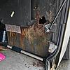Rost im Reisebus: Er hat schon ein Loch in den Gepäckraum gefressen.