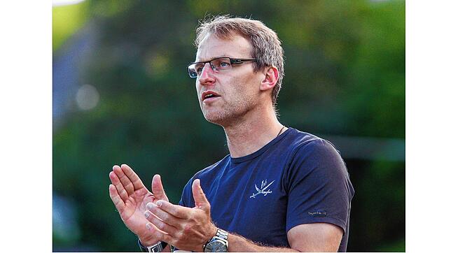 Ex-Profi Markus Knackmuß ist der bekannteste von den Trainern, die im Sommer im Schwarzwald einen neuen Verein trainieren werden. Es ...