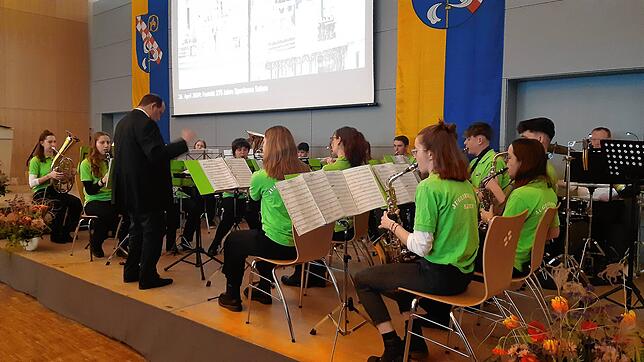 Bild 4: Volles Haus beim Neujahrsempfang der Gemeinde Salem