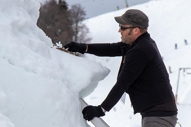 Bild 7: Eiskalte Kunst entsteht beim dritten Schneeskulpturenfestival in Bernau
