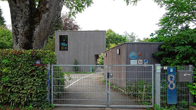 Das Rosa-Wieland-Kinderhaus hat als einzige Überlinger Kindertagesstätte einen Seezugang. Die Nutzungsgebühren steigen für alle ...