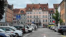 Bald ein Bild der Vergangenheit: Autos auf dem Konstanzer Stephansplatz.